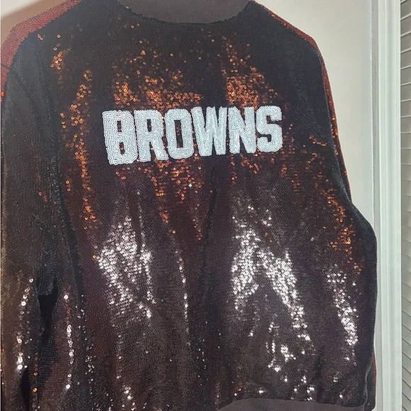 NWT Women's The Wild Collective Cleveland Browns Sequin Ombre Jacket - Large - Picture 9 of 11